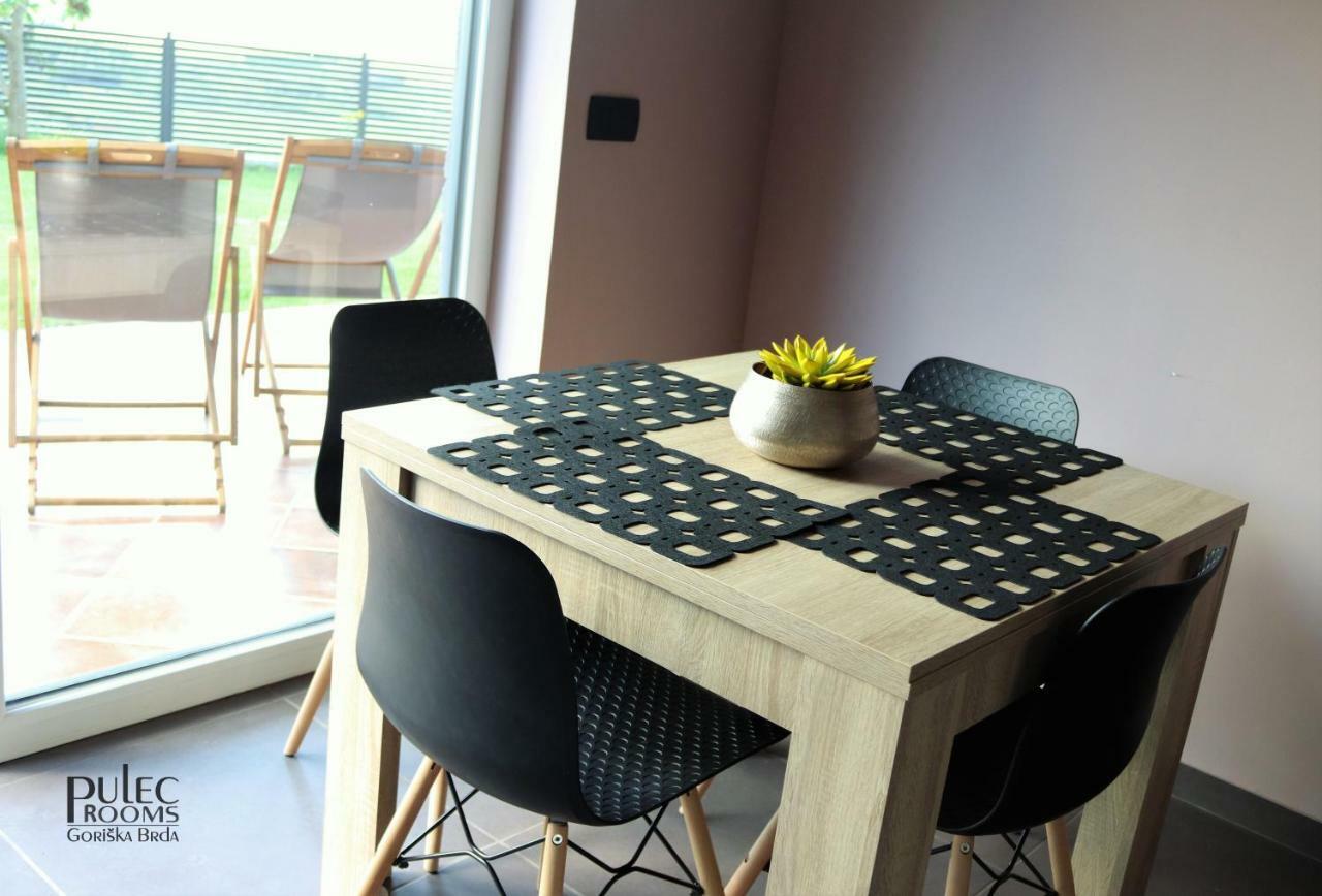 Apartma Sobe Pulec Dobrovo Ngoại thất bức ảnh